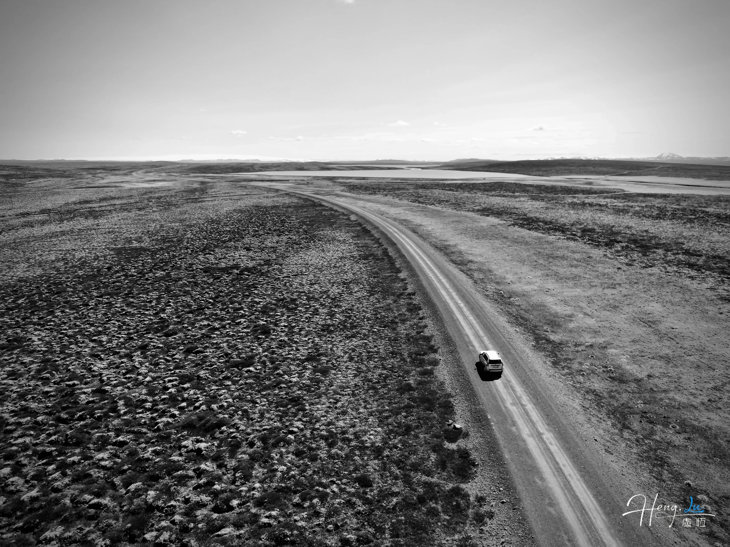 lone-car