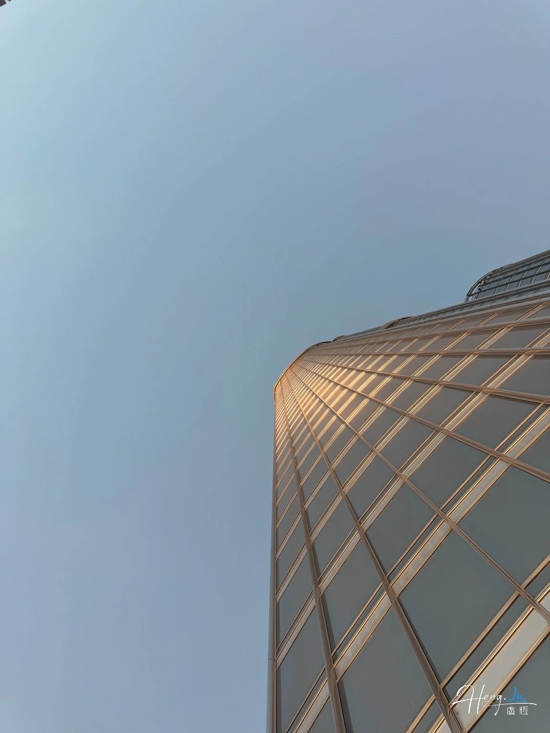 Golden-sunset-reflection-on-modern-skyscraper